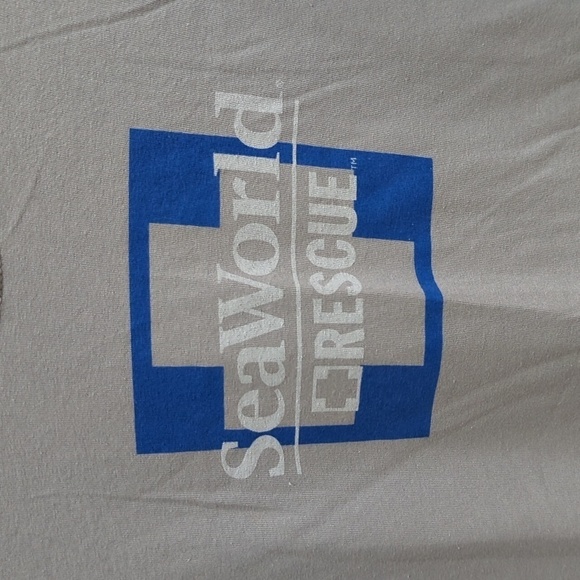 Sea World Rescue Men's Short Sleeve Double Sided Graphic Tee Size XL - Picture 2 of 5